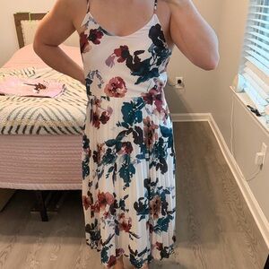 A New Day Floral Midi Dress in White and Green